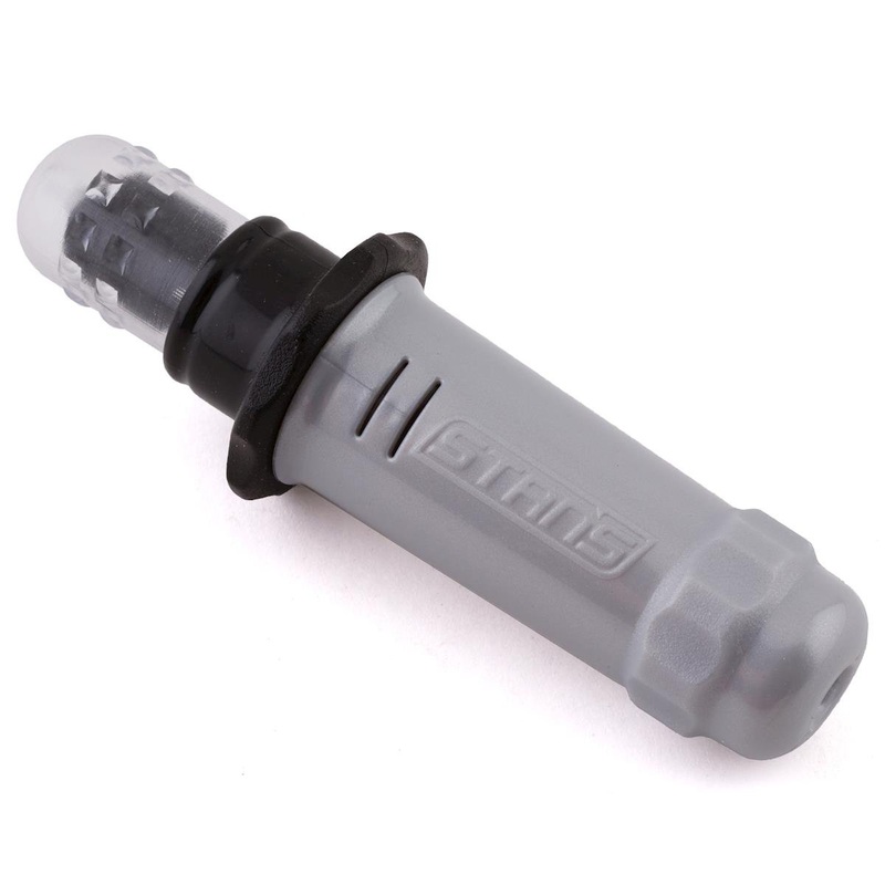 Stan’s NoTubes Dart Tool